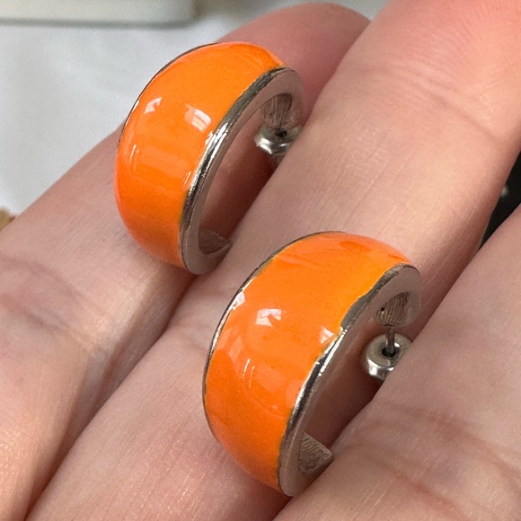 Two pair of vintage orange earrings - Picture 6 of 6